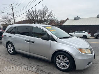 2011 Honda Odyssey LX 118.1" WB - miniatura 2
