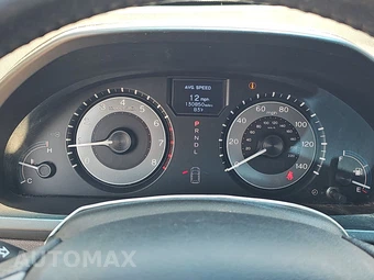 2011 Honda Odyssey Touring 118.1" WB - miniatura 12