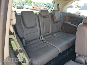 2011 Honda Odyssey Touring 118.1" WB - miniatura 14