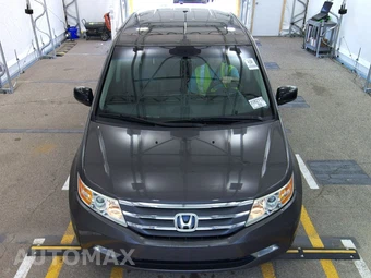 2011 Honda Odyssey Touring 118.1" WB - miniatura 2
