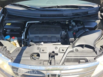 2011 Honda Odyssey Touring 118.1" WB - miniatura 16