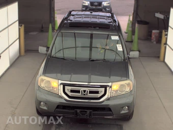 2011 Honda Pilot Touring w/Navigation & RES - miniatura 2