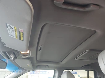 2011 Honda Pilot Touring w/Navigation & RES - miniatura 21