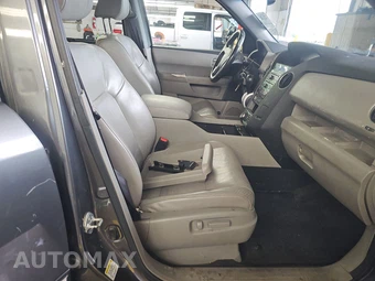 2011 Honda Pilot Touring w/Navigation & RES - miniatura 8