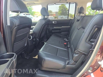 2011 Honda Pilot Touring w/Navigation & RES - miniatura 10