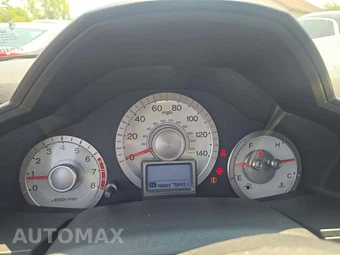 2011 Honda Pilot Touring w/Navigation & RES - miniatura 6