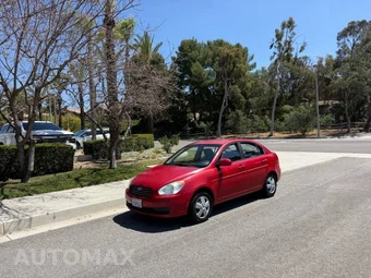 2011 Hyundai Accent GLS Sedan - miniatura 2