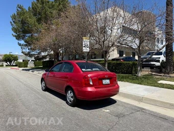 2011 Hyundai Accent GLS Sedan - miniatura 5