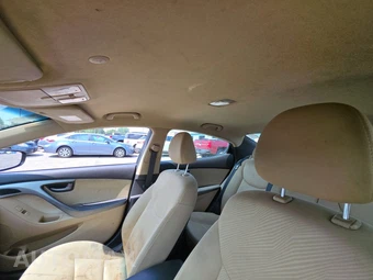 2011 Hyundai Elantra GLS Sedan - miniatura 18