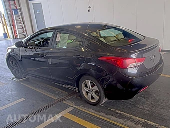 2011 Hyundai Elantra GLS Sedan - miniatura 6