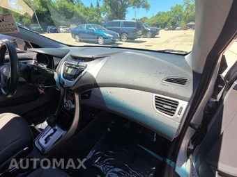 2011 Hyundai Elantra GLS Sedan – miniatura 19