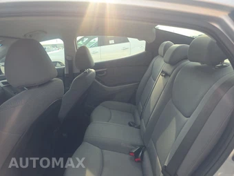 2011 Hyundai Elantra GLS Sedan - miniatura 13