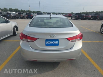 2011 Hyundai Elantra GLS Sedan - miniatura 5