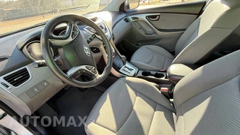 2011 Hyundai Elantra GLS Sedan - miniatura 13