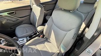 2011 Hyundai Elantra GLS Sedan - miniatura 14