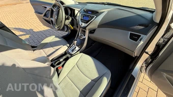 2011 Hyundai Elantra GLS Sedan - miniatura 19