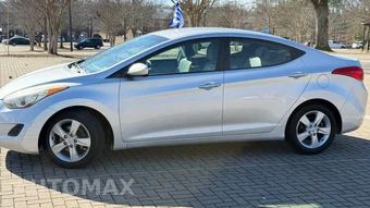 2011 Hyundai Elantra GLS Sedan - miniatura 6