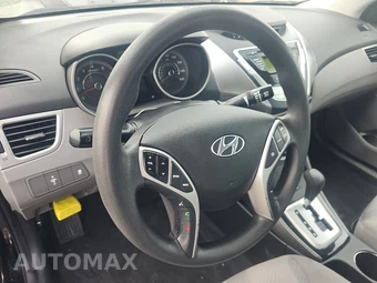 2011 Hyundai Elantra GLS Sedan – miniatura 10