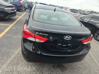 2011 Hyundai Elantra GLS Sedan – miniatura 5