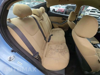2011 Hyundai Elantra GLS Sedan - miniatura 16