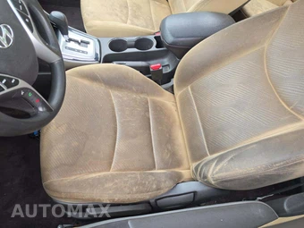 2011 Hyundai Elantra GLS Sedan - miniatura 21