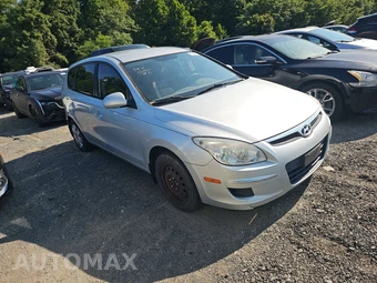2011 Hyundai Elantra Touring GLS Wagon - miniatura 3