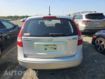 2011 Hyundai Elantra Touring GLS Wagon - miniatura 5