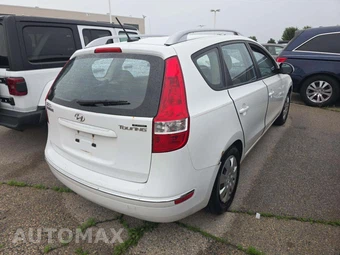 2011 Hyundai Elantra Touring GLS Wagon - miniatura 3