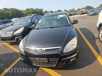 2011 Hyundai Elantra Touring SE Wagon - miniatura 2