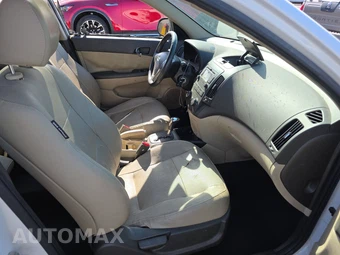 2011 Hyundai Elantra Touring SE Wagon - miniatura 8
