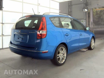 2011 Hyundai Elantra Touring SE Wagon – miniatura 4