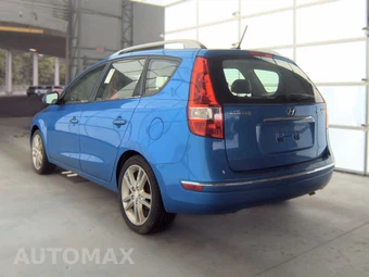 2011 Hyundai Elantra Touring SE Wagon – miniatura 6