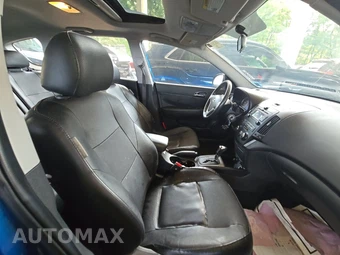 2011 Hyundai Elantra Touring SE Wagon – miniatura 8
