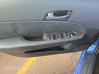 2011 Hyundai Elantra Touring SE Wagon – miniatura 9
