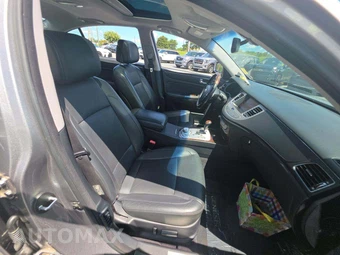 2011 Hyundai Genesis 4.6 Sedan – miniatura 15