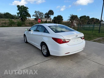 2011 Hyundai Sonata GLS – miniatura 7