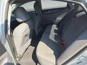 2011 Hyundai Sonata GLS – miniatura 13