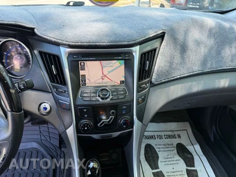 2011 Hyundai Sonata SE - miniatura 10