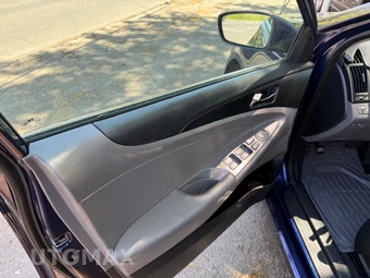 2011 Hyundai Sonata SE - miniatura 21