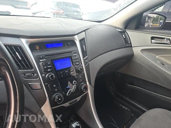 2011 Hyundai Sonata SE - miniatura 11