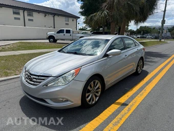 2011 Hyundai Sonata SE – miniatura 3