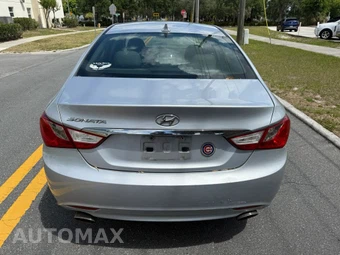 2011 Hyundai Sonata SE – miniatura 8