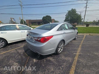 2011 Hyundai Sonata SE – miniatura 3