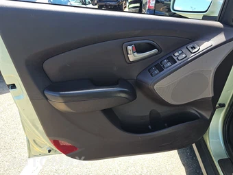 2011 Hyundai Tucson GLS – miniatura 9