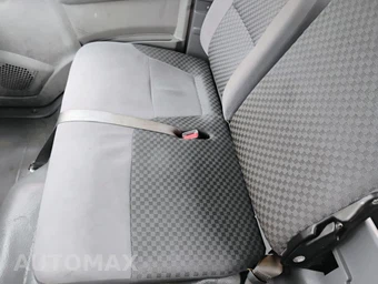 2011 Isuzu NQR – miniatura 10