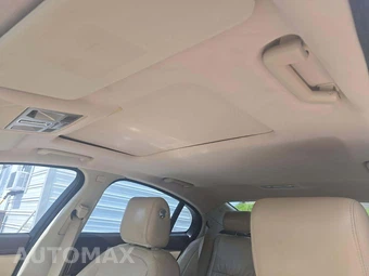 2011 Jaguar XF Portfolio - miniatura 11
