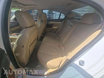 2011 Jaguar XF Portfolio - miniatura 13
