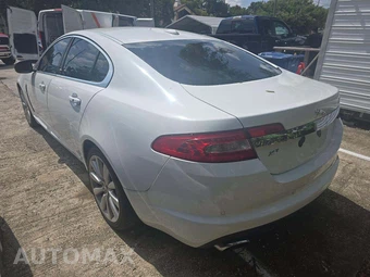2011 Jaguar XF Portfolio - miniatura 2