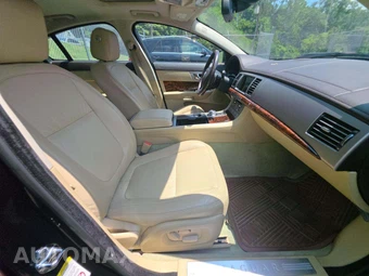 2011 Jaguar XF – miniatura 17
