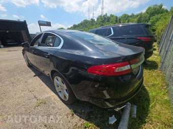 2011 Jaguar XF – miniatura 2